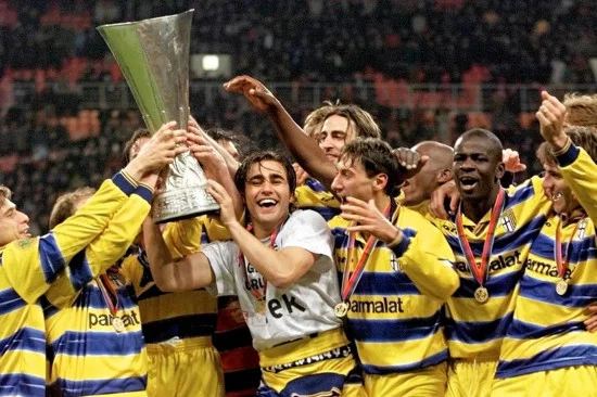 Coppa uefa Parma 1999.webp